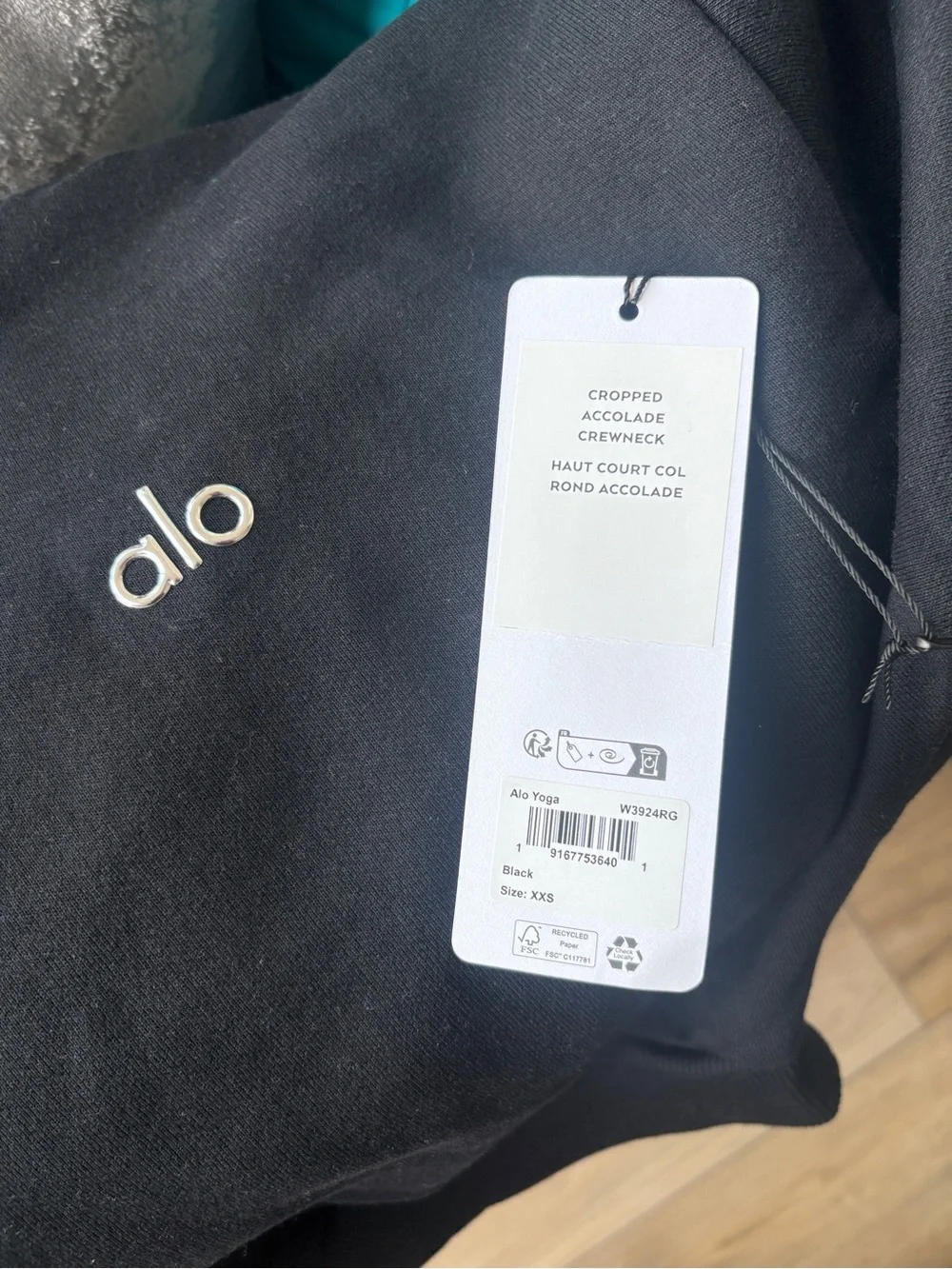 Alo Yoga Cropped Accolade Crewneck Black XXS NWT